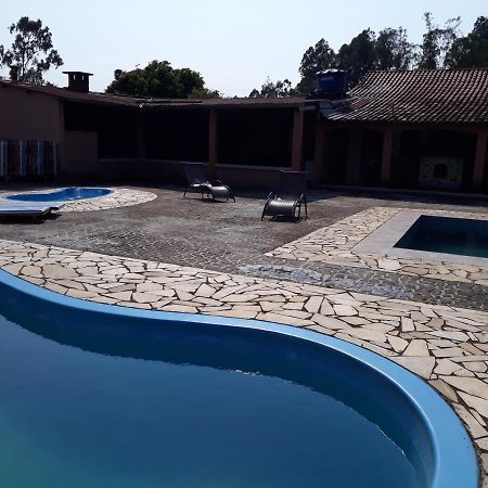 Sitio Lirio Do Vale- Munhoz, Mg Villa Exterior photo