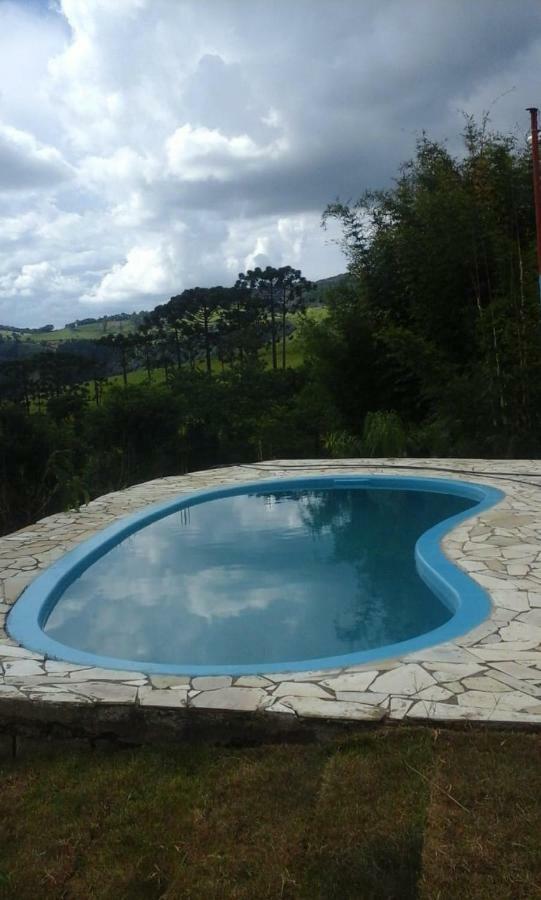 Sitio Lirio Do Vale- Munhoz, Mg Villa Exterior photo